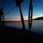 Besondere Übernachtung auf dem 2 Mast Segelboot Wannago