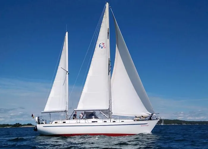 Besondere Übernachtung auf dem 2 Mast Segelboot Wannago